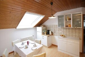 Bild der Privatpension Grabow mit Esszimmer und K&uuml;che