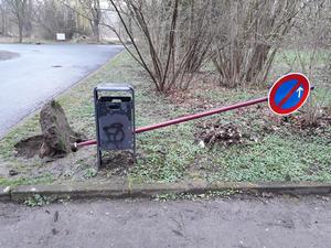 Bild vergr��ern: Vandalismus Rohrweg
