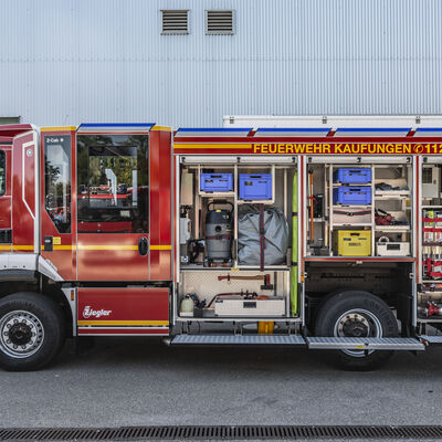 Bild vergr&ouml;&szlig;ern: Staffellöschfahrzeug