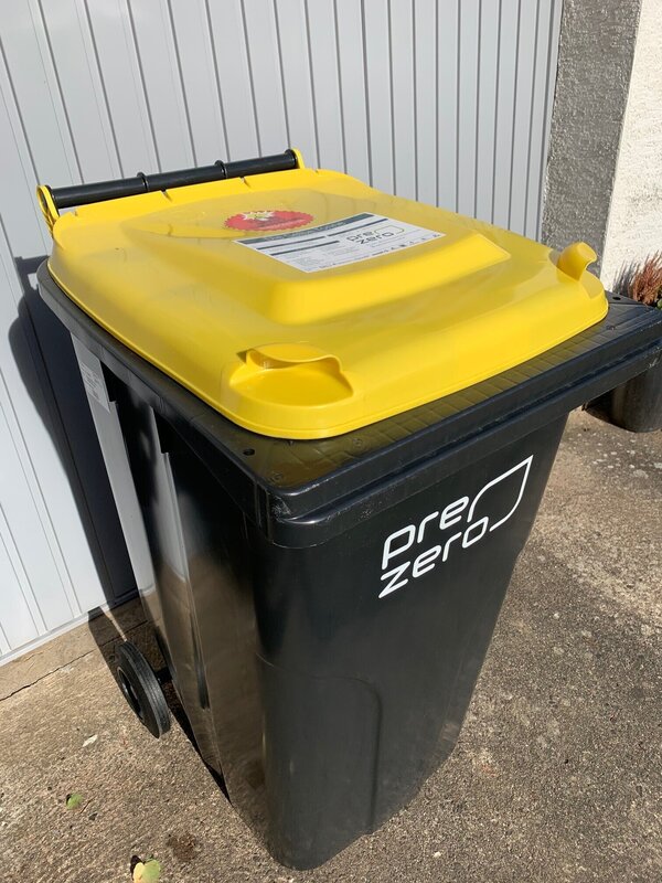 Bild vergr&ouml;&szlig;ern: Gelbe Tonne