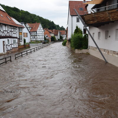 Bild vergr&ouml;&szlig;ern: Hochwasser 2021