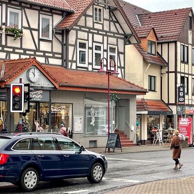 Bild vergr��ern: Die Sicherheit f�r Fu�g�nger ist ein wichtiges Element im Fu�- und Radwegekonzept.