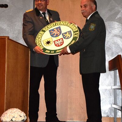 Bild vergr��ern: 50 Jahre Sch�tzenverein.