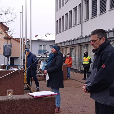 Bild vergr��ern: Katharina Bachmann sprach w�hrend eines Gebets vielen aus dem Herzen.