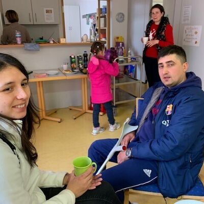 Bild vergr&ouml;&szlig;ern: Bei Kaffee und Tee bekommen sie hier Tipps und praktische Hilfe.