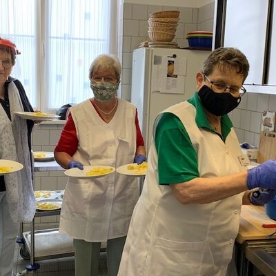 Bild vergr&ouml;&szlig;ern: Familienarbeit