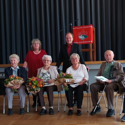 Bild vergr&ouml;&szlig;ern: 100 Jahre Naturfreunde