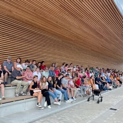 Bild vergr&ouml;&szlig;ern: Wiedereröffnung Lossetalstadion