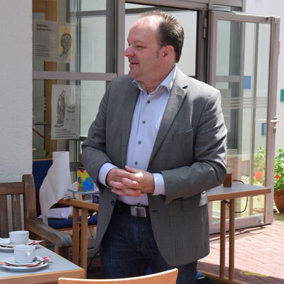 Bild vergr&ouml;&szlig;ern: Bild 2