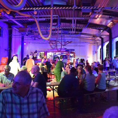 Bild vergr��ern: �Feuerwehr bei Nacht� konnte erlebt werden.