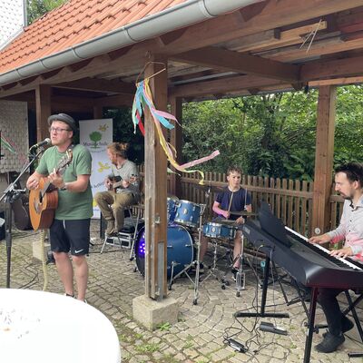 Bild vergr&ouml;&szlig;ern: Die Gala-Band der Musikschule Söhre-Kaufunger Wald sorgte für gute Stimmung.