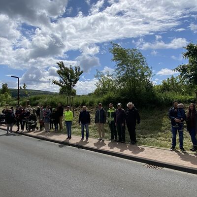 Bild vergr&ouml;&szlig;ern: Willkommensfest und Baumpflanzaktion f&uuml;r Geburtenjahrgang 2025