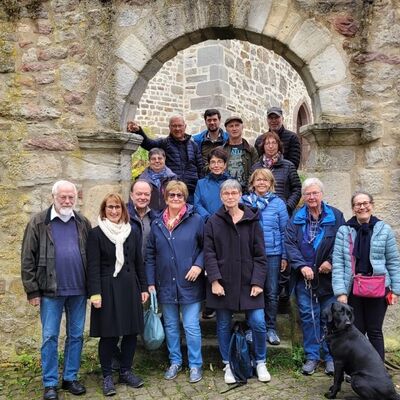 B&uuml;rgermeister Arnim Ro&szlig; und das Partnerschaftskomitee Kaufungen begr&uuml;&szlig;ten G&auml;ste aus der franz&ouml;sischen Gemeinde Breuillet.