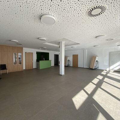 Bild vergr��ern: Vereinsraum Hferbachhalle