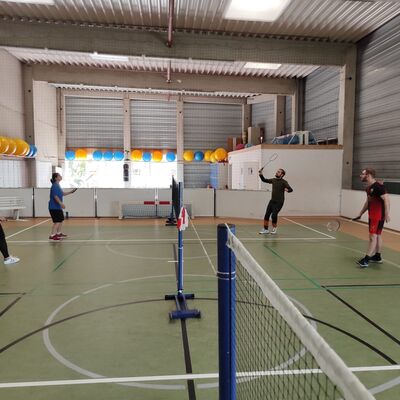 Bild vergr��ern: ... oder zum Badminton-Spielen.