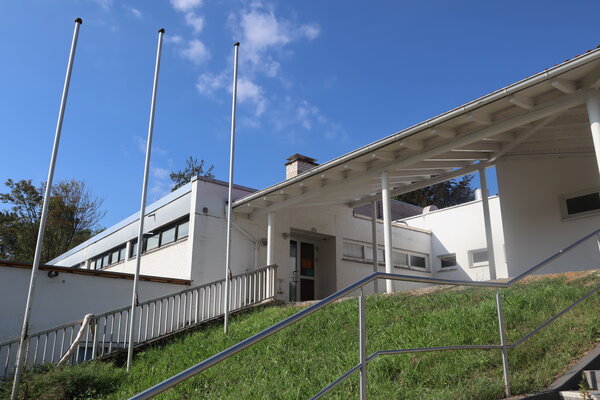 Bild vergr&ouml;&szlig;ern: Landkreis-Sporthalle im Haferbachhallenkomplex
