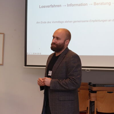 Bild vergr&ouml;&szlig;ern: Moderierte locker und fachkundig durch den Workshop: Experte Christoph Schösser.