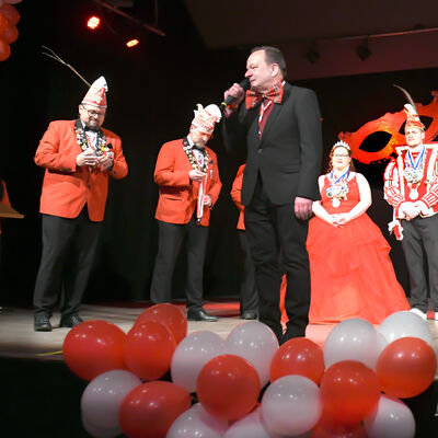 Bild vergr&ouml;&szlig;ern: Karneval Lossesterne