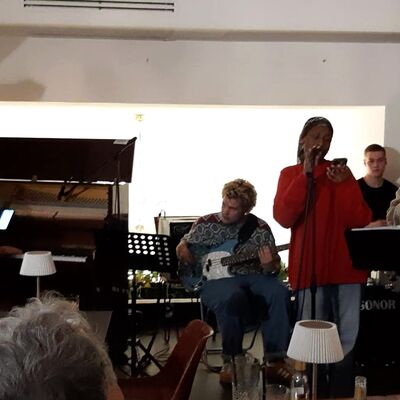 Bild vergr��ern: Jamsession in Cesena 1.