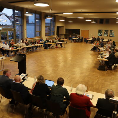 Bild vergr��ern: Die Sitzungen der Gemeindevertretung finden immer �ffentlich statt - die Sitzungstermine sind unter www.kaufungen.eu zu finden.