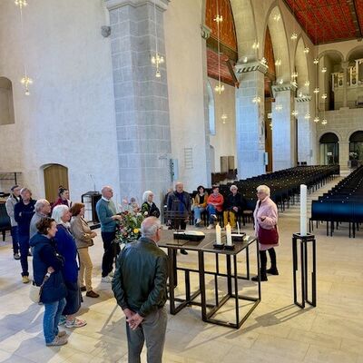 Bild vergr��ern: Spannende Eindr�cke hinterlie�en Interesse und vielf�ltiges Staunen �ber Baukunst und Geschichtliches.