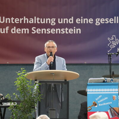 Bild vergr��ern: Landrat Andreas Siebert freute sich �ber die rege Teilnahme.