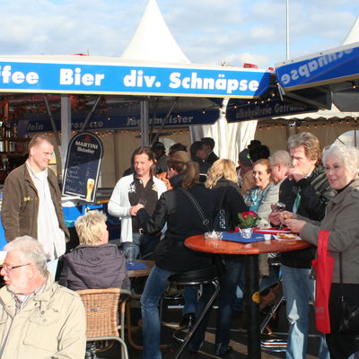 Bild vergr&ouml;&szlig;ern: Stehender Festzug Papierfabrik (150)