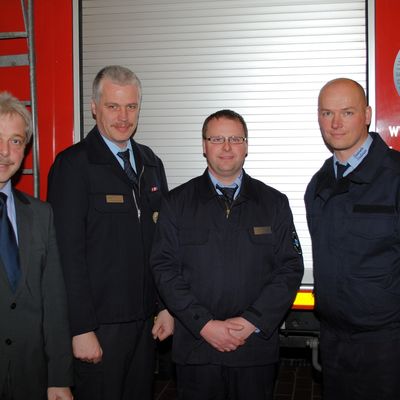 B&uuml;rgermeister Klein und die neu gew&auml;hlten Gemeindebrandinspektoren Andreas Herbold, Mattias B&ouml;ttger 