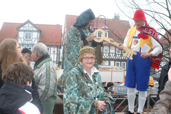 Bild vergr&ouml;&szlig;ern: Rathaussturm_2010_4