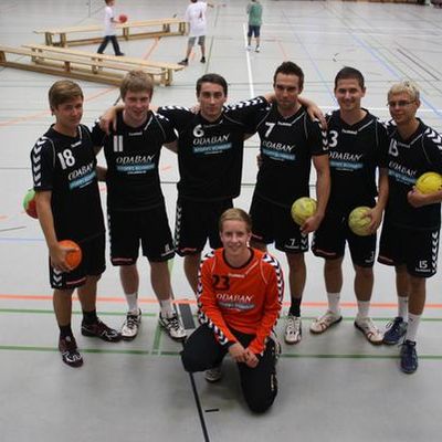Bild vergrößern: Handballspiel SV07 gegen HSV (2)
