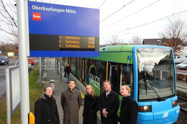 Bild vergr&ouml;&szlig;ern: Fahrplananzeiger