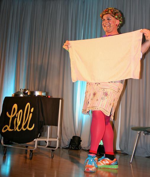 Bild vergr&ouml;&szlig;ern: Tante Lilli