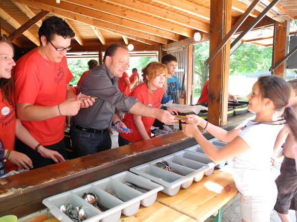 Bild vergr&ouml;&szlig;ern: Sommerferienspiele