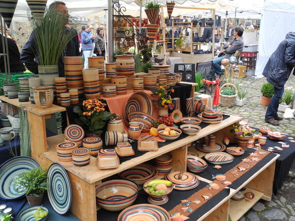 Bild vergr&ouml;&szlig;ern: T&ouml;pfermarkt