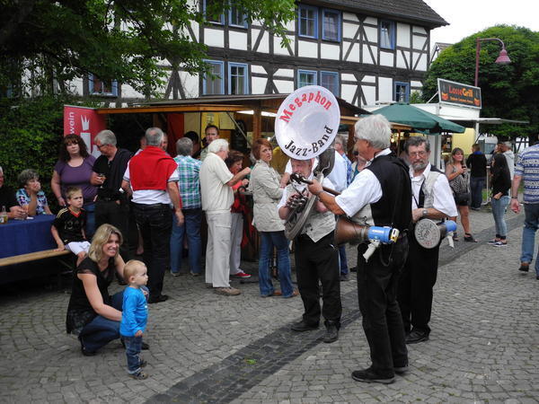 Bild vergr&ouml;&szlig;ern: Weinfest