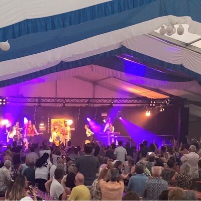 Bild vergr&ouml;&szlig;ern: Nach fast drei Stunden und zwei Zugaben war das Konzert vorbei.