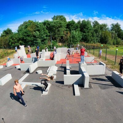 Bild vergr&ouml;&szlig;ern: Parkouranlage