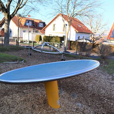 Bild vergr&ouml;&szlig;ern: Spielplatz Crumbacher Weg