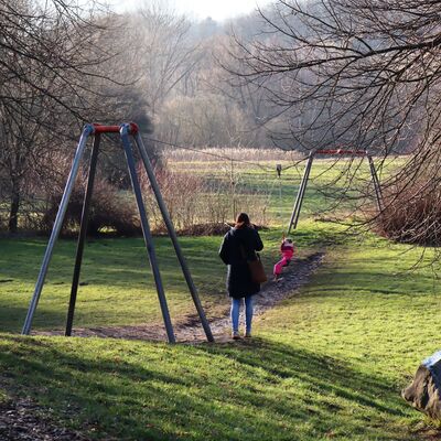 Bild vergr&ouml;&szlig;ern: Spielplatz Steinertseepark
