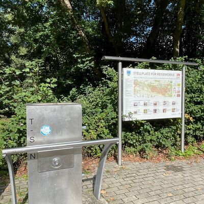Bild vergr&ouml;&szlig;ern: Wohnmobilstellplätze Kaufungen