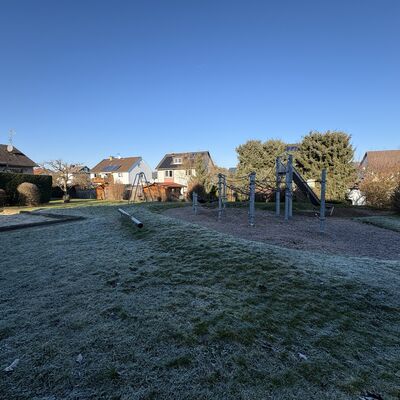 Bild vergr&ouml;&szlig;ern: Spielplatz Albert-Schweitzer-Straße