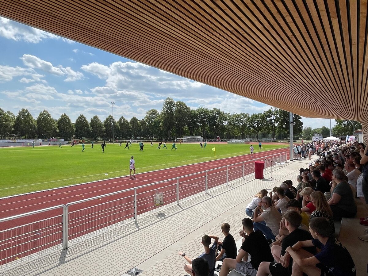 Fussballspiel Lossetalstadion